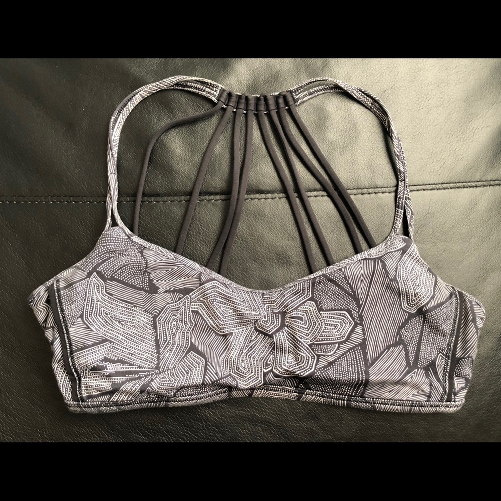 Lululemon Dottie Tribe Lighten Up Bra- Sz 12